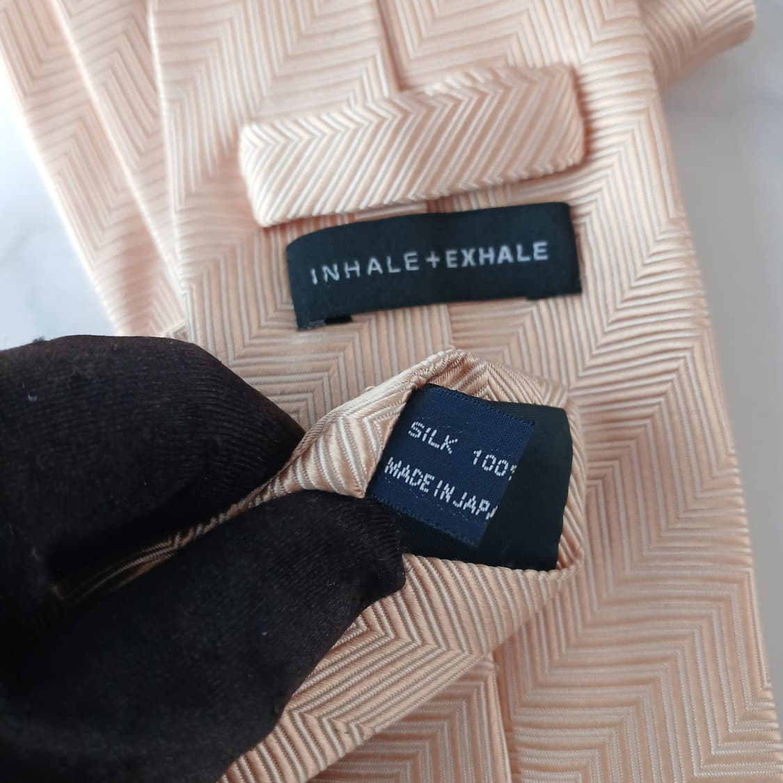 인헬+엑스헬 실크 옐로우 헤링본 넥타이 9.2cm A등급 A19426
 상품이미지9