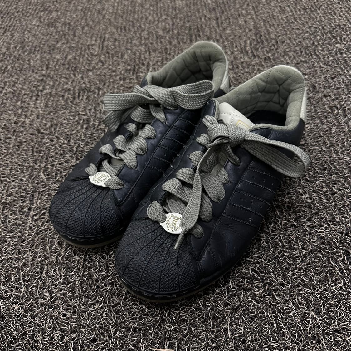 아디다스 슈퍼스타2 블랙 카키 스니커즈 운동화 260사이즈 상품이미지1