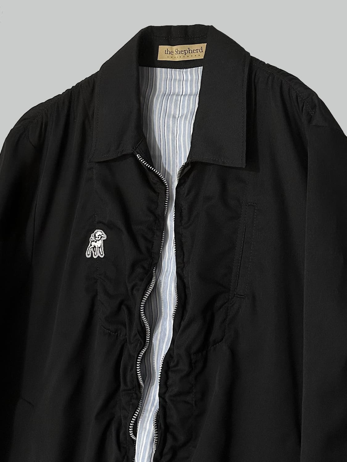 언더커버 셰퍼드 축융 퍼커링 자켓 블랙 상품이미지4