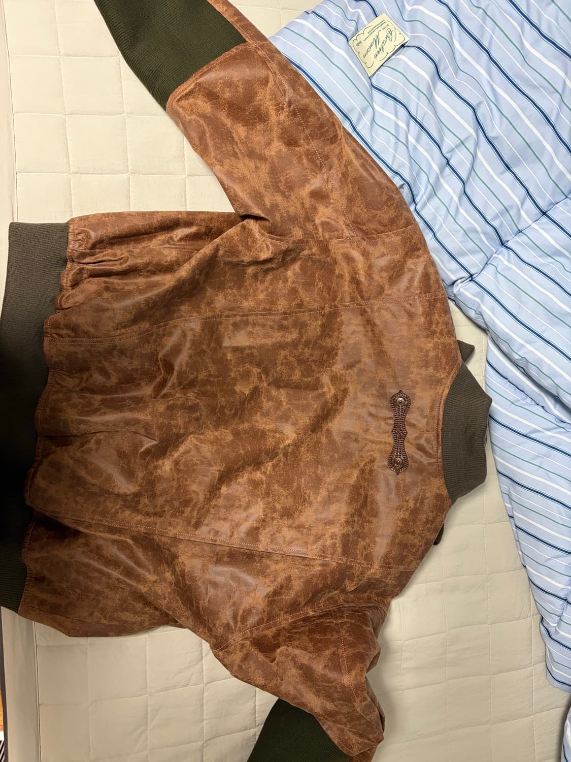 카락터 탱커 레더 자켓 상품이미지2