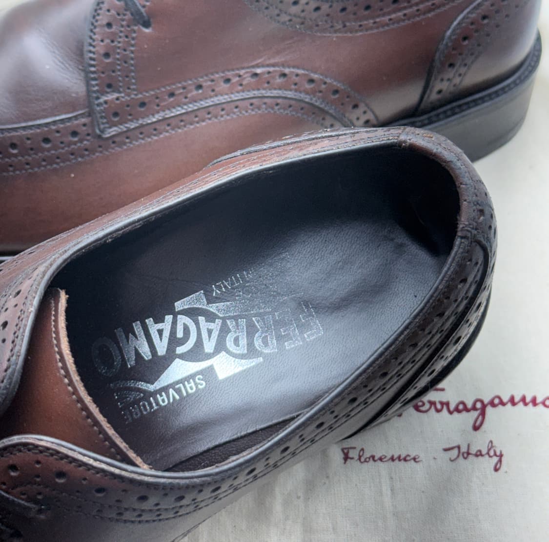 정품)페라가모 250 상품이미지8