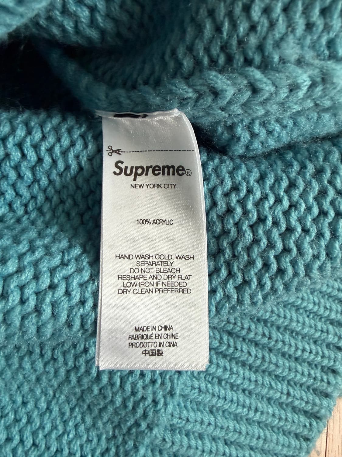 [L] 슈프림 스타스 스웨터 더스티블루  상품이미지4