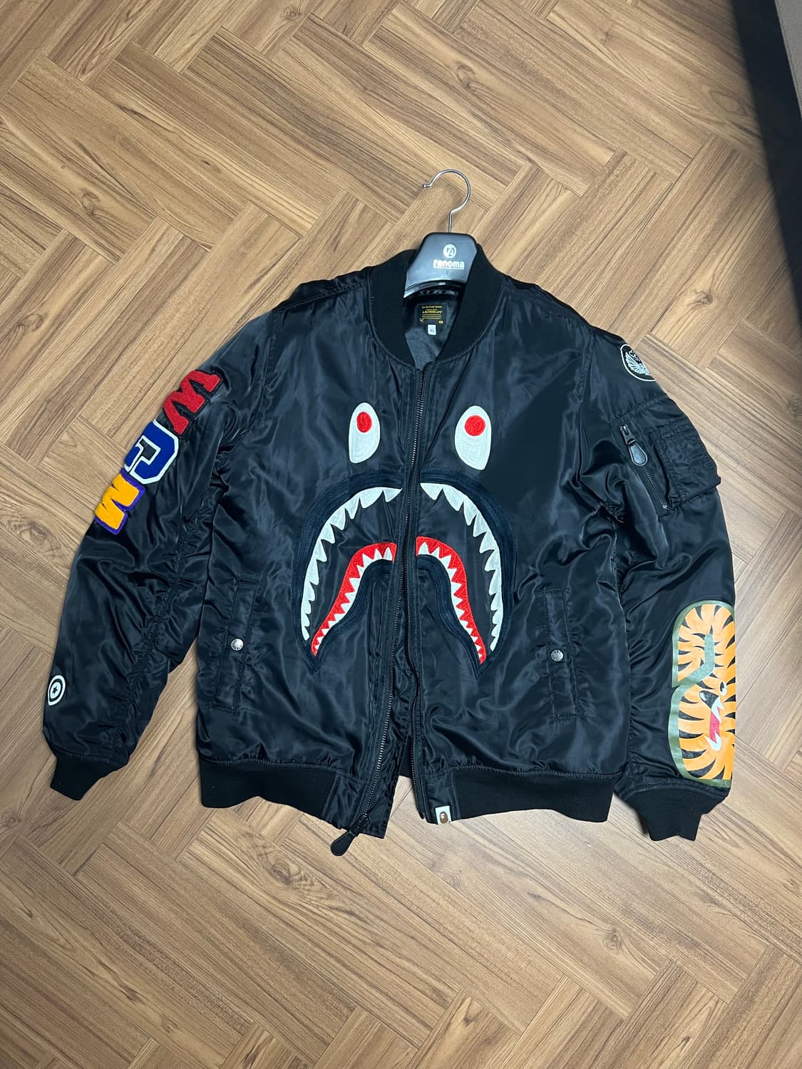 Bape 베이프 샤크 Ma-1 자켓 XL 급처합니다. 상품이미지4