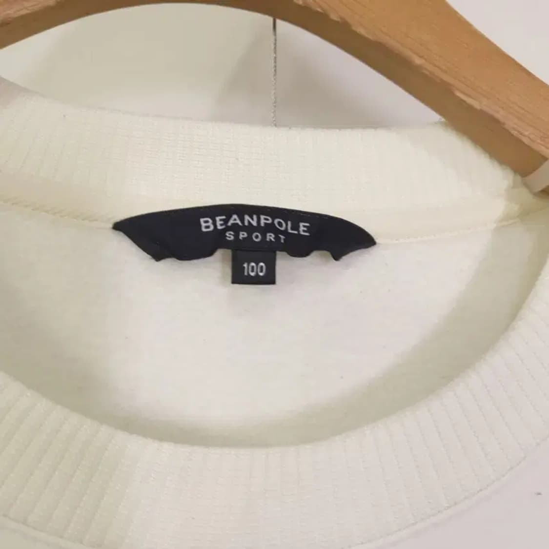 빈폴스포츠 흰색 맨투맨 상품이미지4