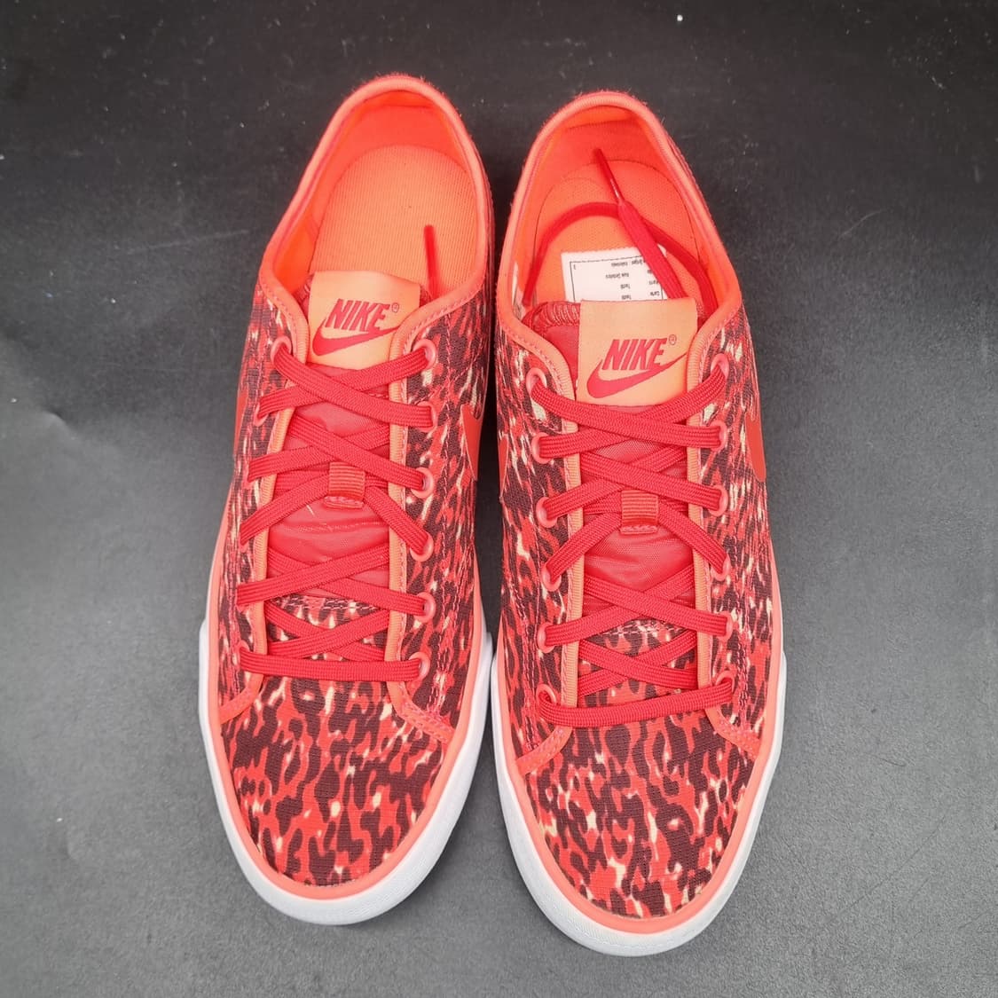 나이키 캔버스프린트 여성스니커즈240 상품이미지2