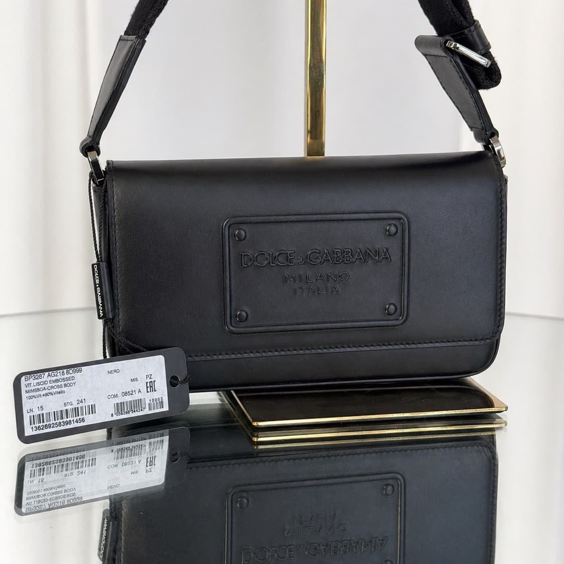 [새상품급/풀구성] 26SS 돌체앤가바나 엠보스드 로고 가죽 미니 숄더  상품이미지2