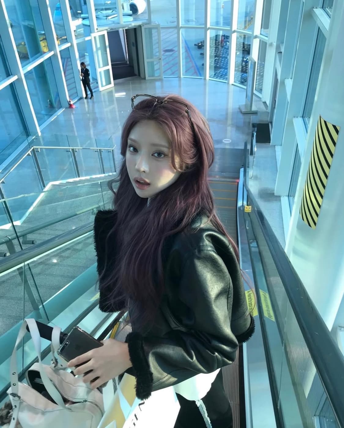 뮨 Myuun 무스탕 블랙 상품이미지4