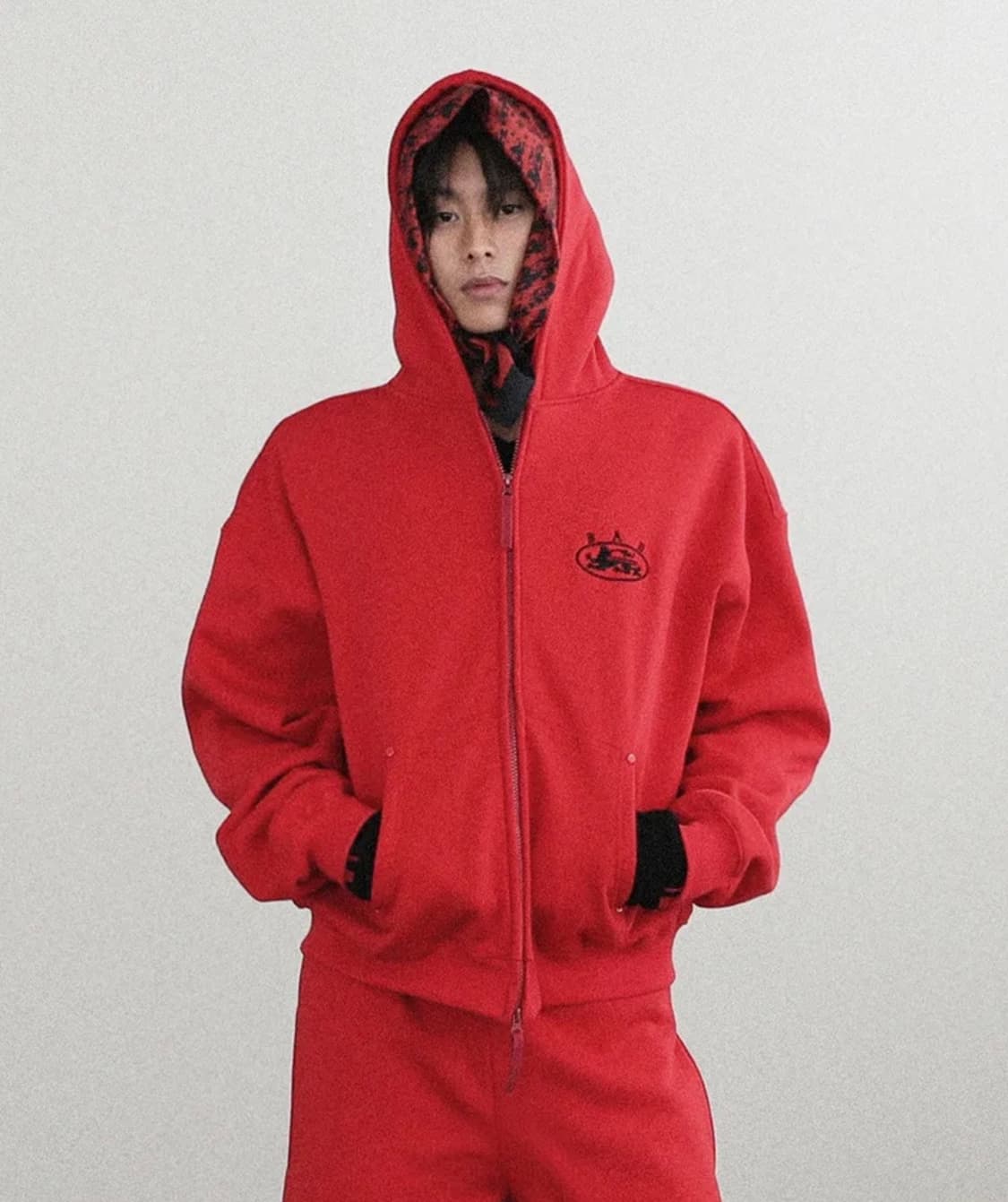 [거의새상품] 배드블러드 미스틱 캡슐 후드집업/팬츠 셋업(현재품절) 상품이미지3