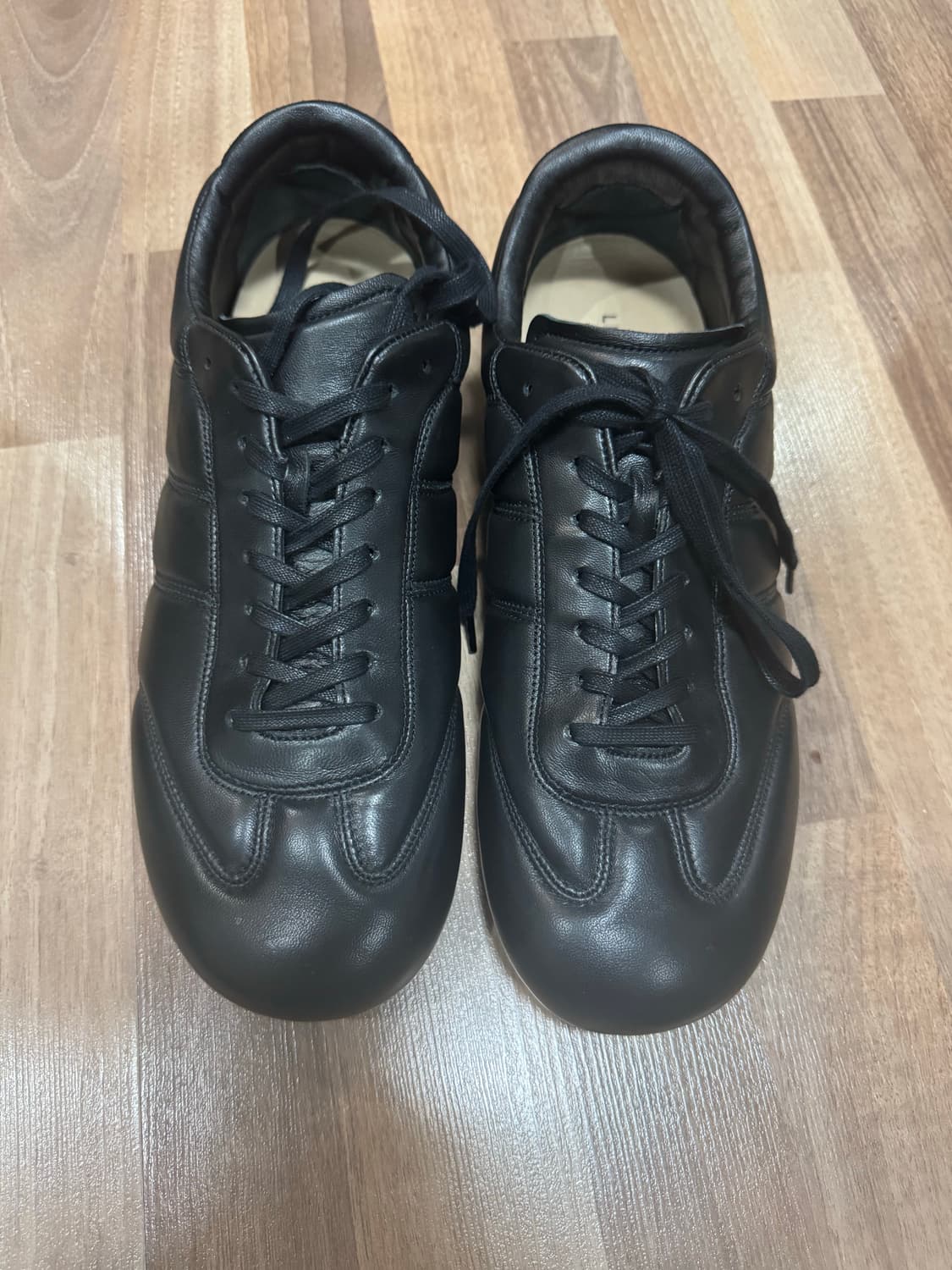 르메르 소프트러너 블랙 44사이즈 상품이미지1