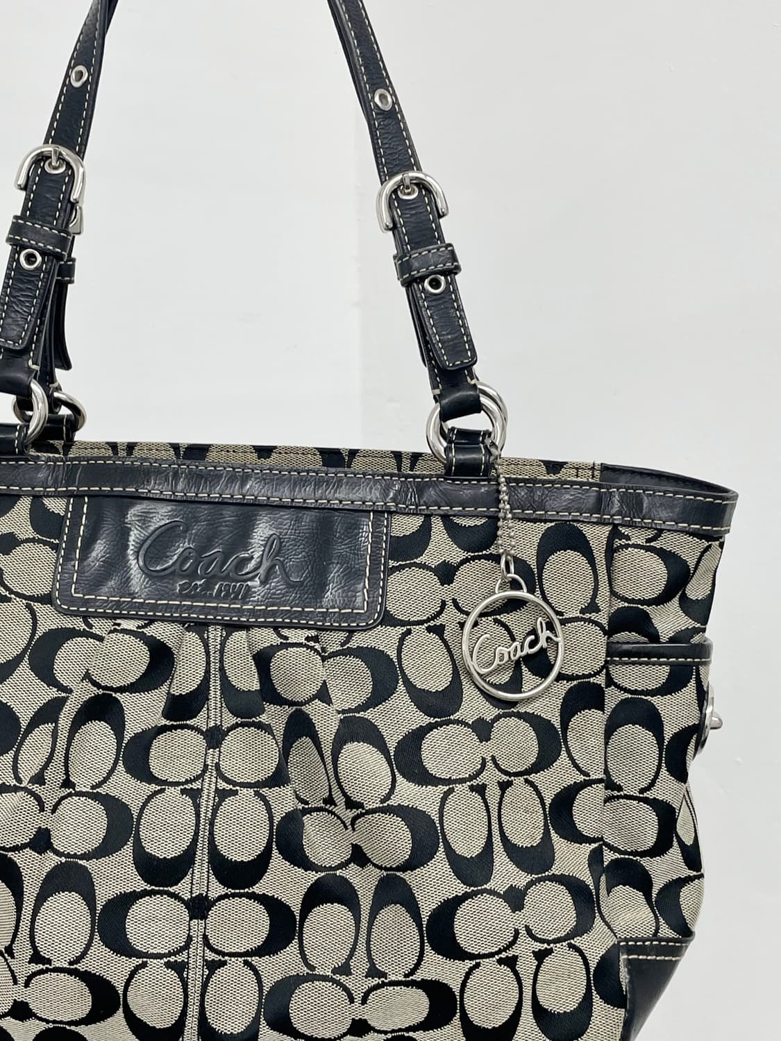 코치 자카드 시그니처 숄더백  상품이미지6