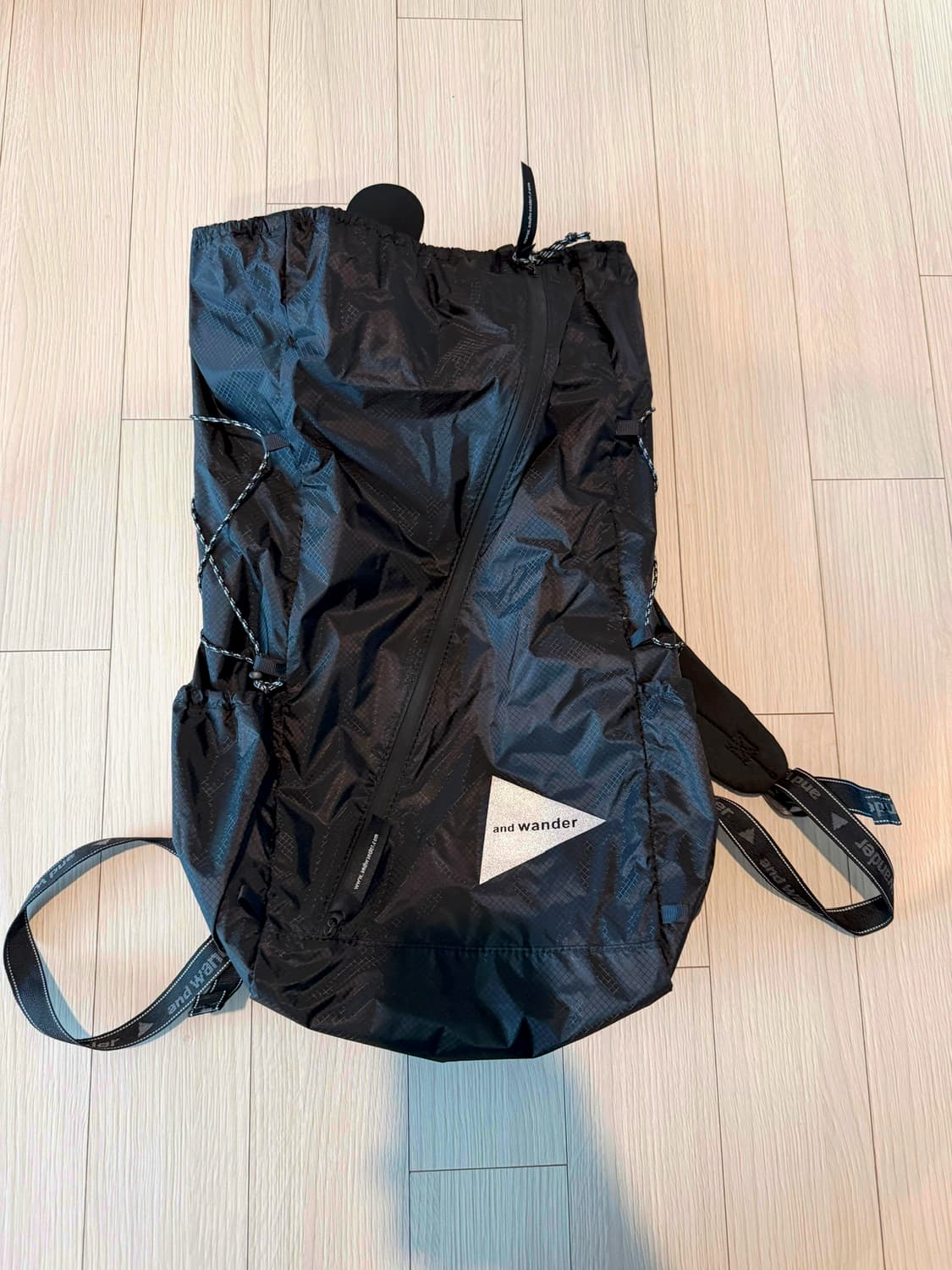 앤드 원더 실 데이팩 차콜 상품이미지2