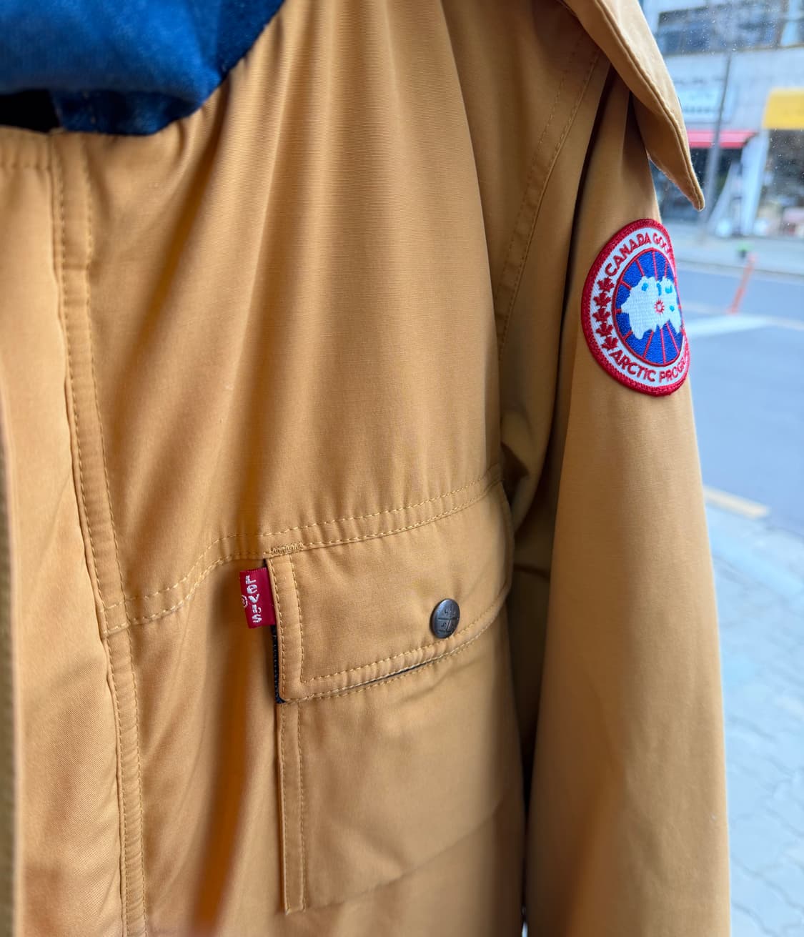 M/ 캐나다구스 x 리바이스 리미티드300 Banff 다운패딩 상품이미지8