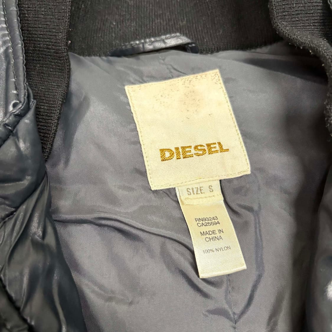 디젤 유틸리티 멀티포켓 블랙 라이더 패딩 자켓(S) 상품이미지3