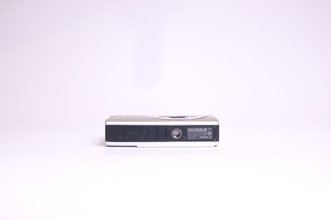 캐논 익시 디지털 20(익서스 80 일본 모델, 바디 크랙, 황변 액정) 상품이미지6