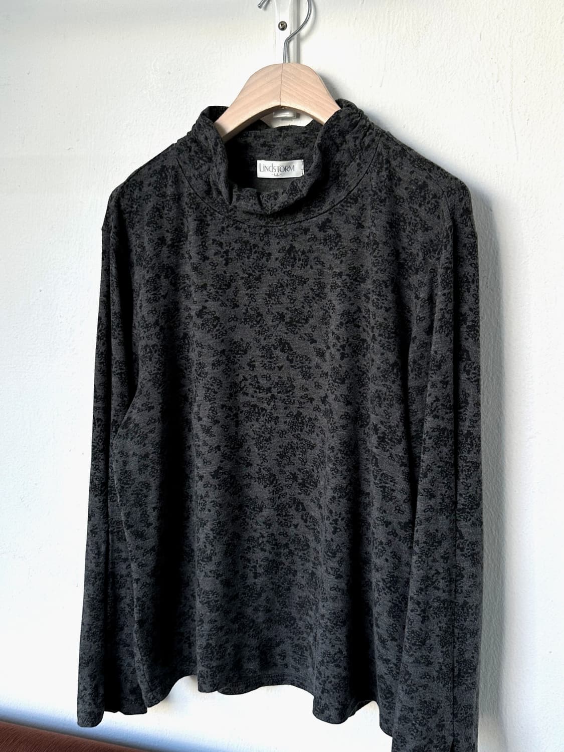 Design pattern high gauge  stretch top 상품이미지2