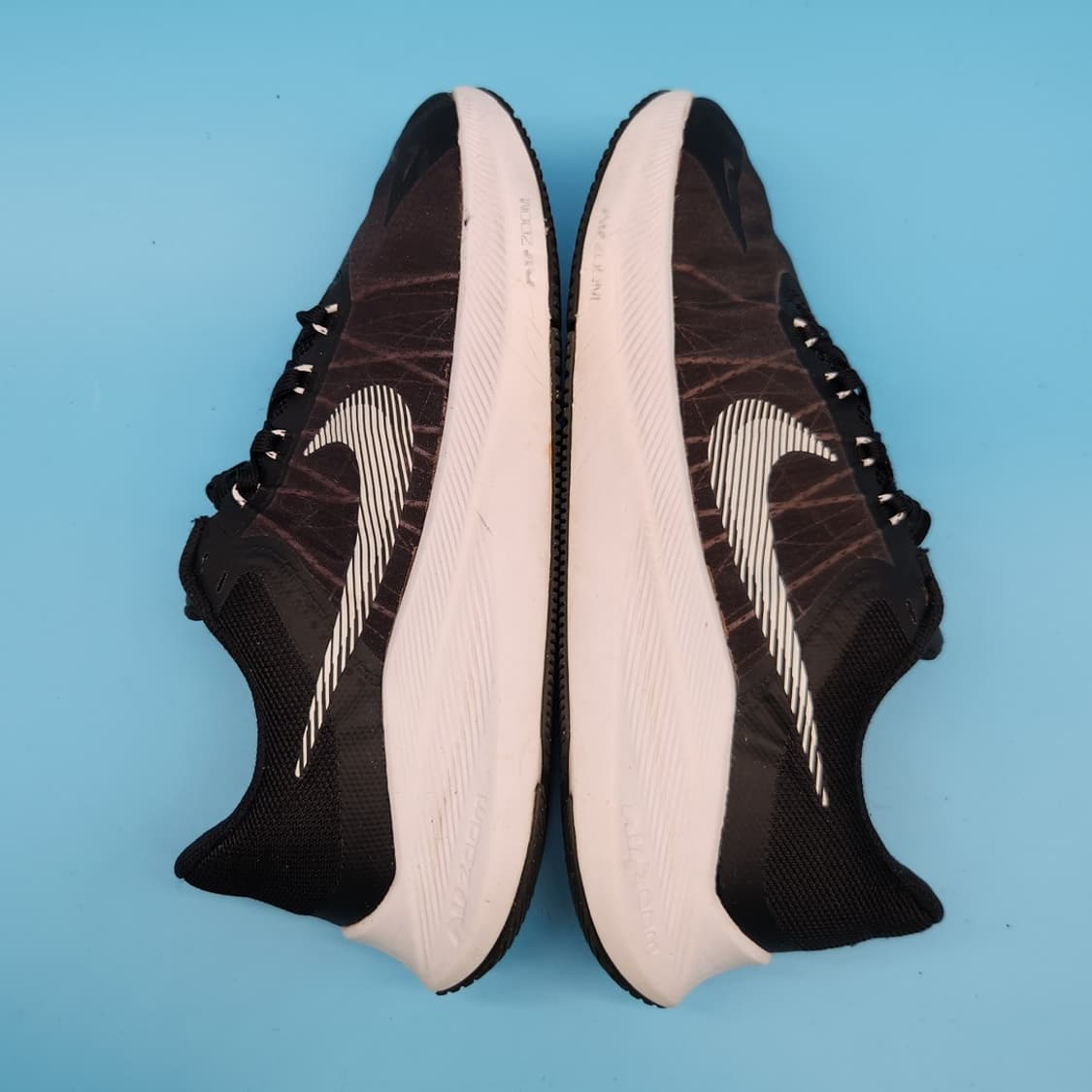 oo 나이키 줌 윈플로 8 운동화250  상품이미지5