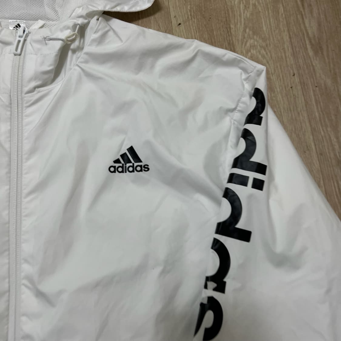 아디다스 빅로고 후드 바람막이 자켓 S/90  상품이미지3