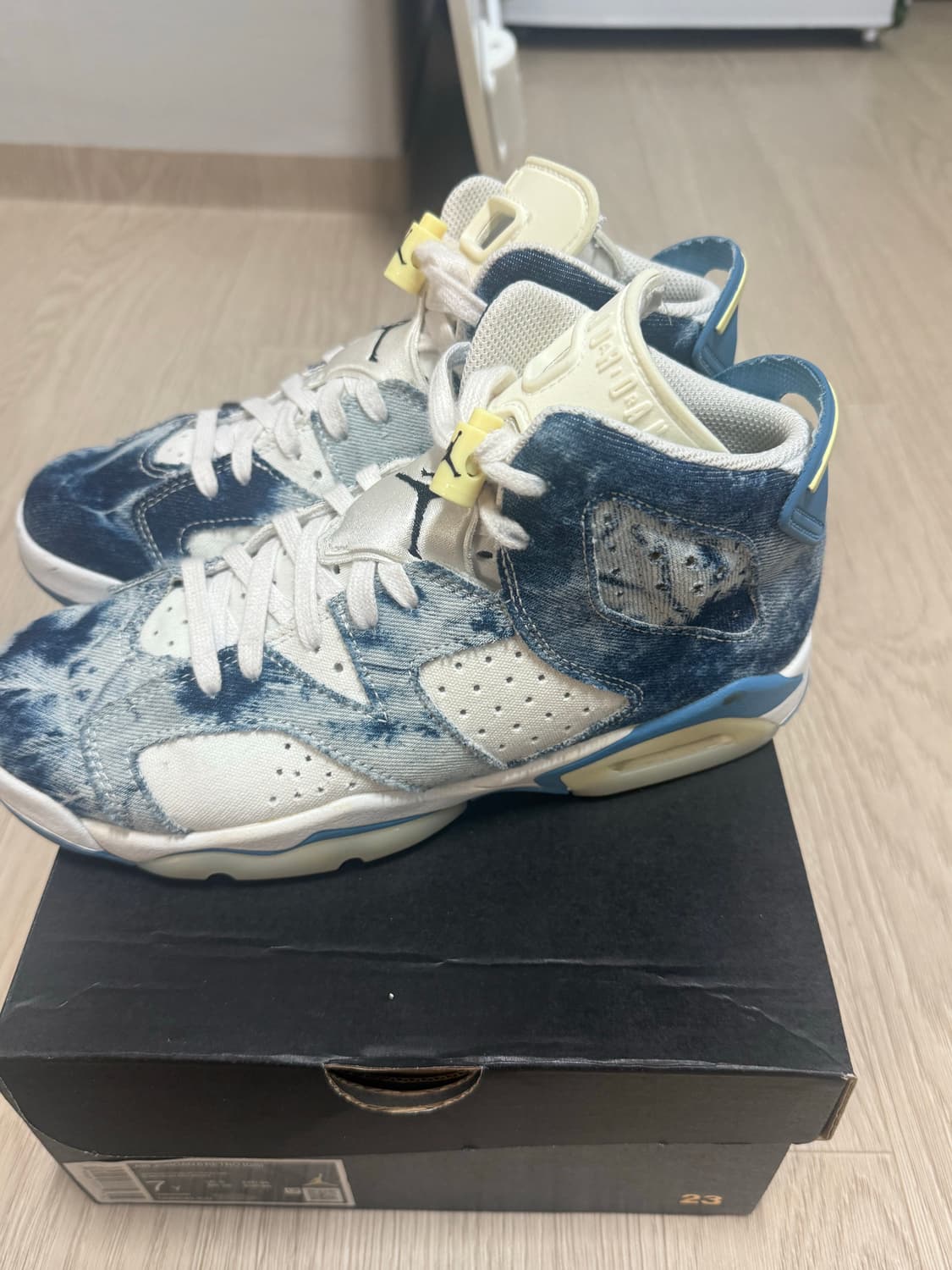 250) 조던6 데님 상품이미지5