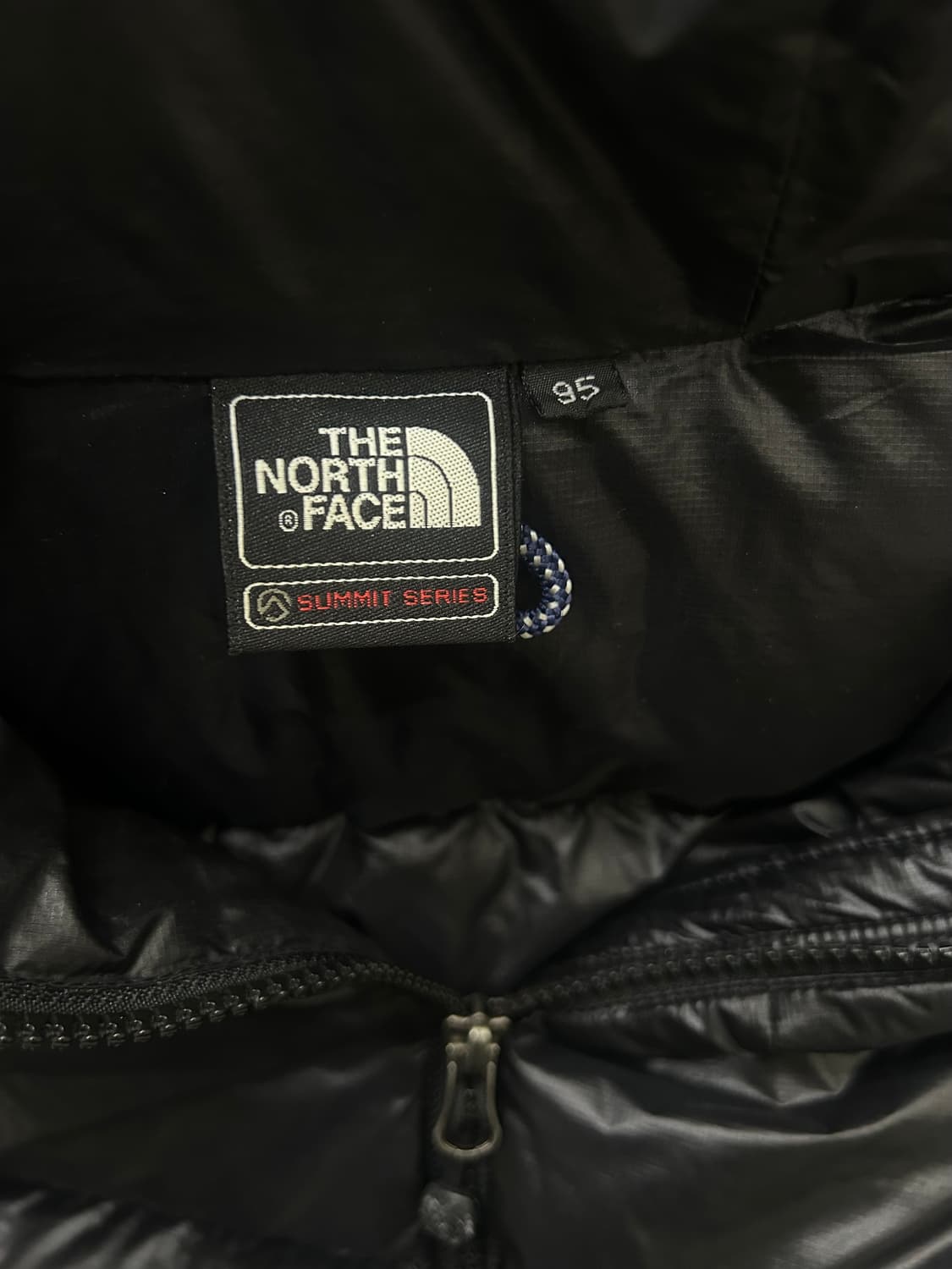 [공용]노스페이스 아콘카구아 써밋시리즈 후드패딩/블랙 상품이미지5