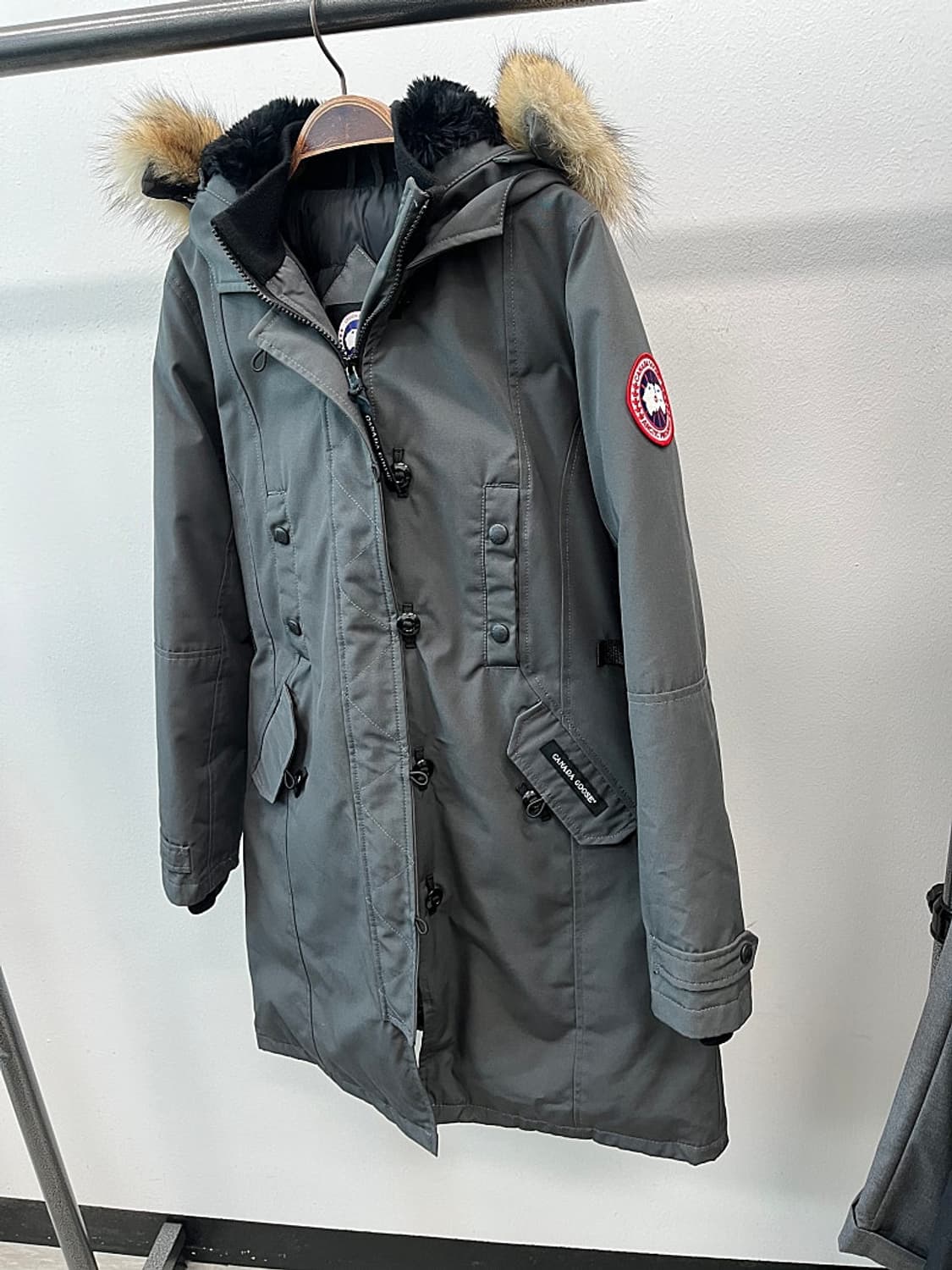 여) 캐나다구스 그레이 켄싱턴 다운파카  상품이미지1