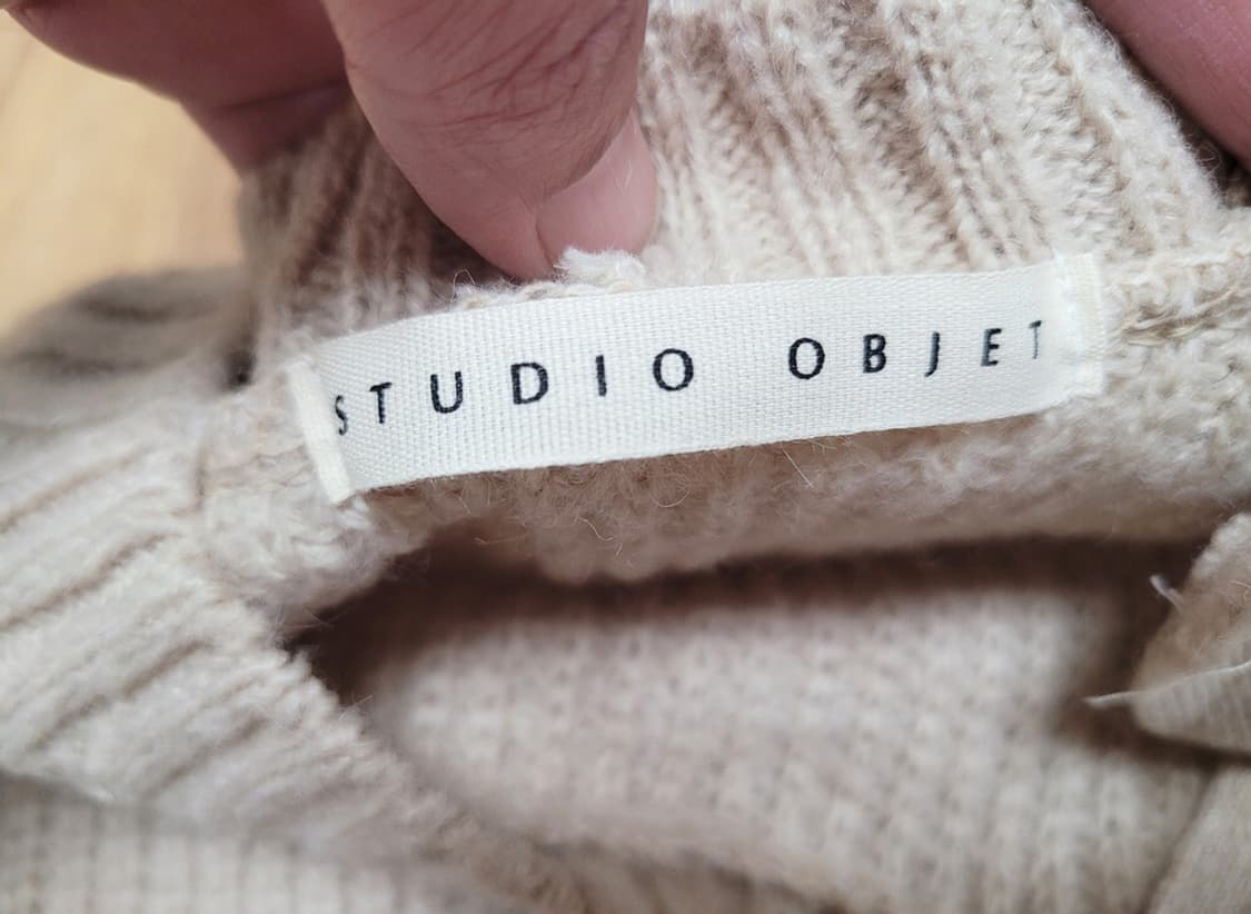 오브제(OBJET) 카시아 버튼니트 프리사이즈 새상품 상품이미지6