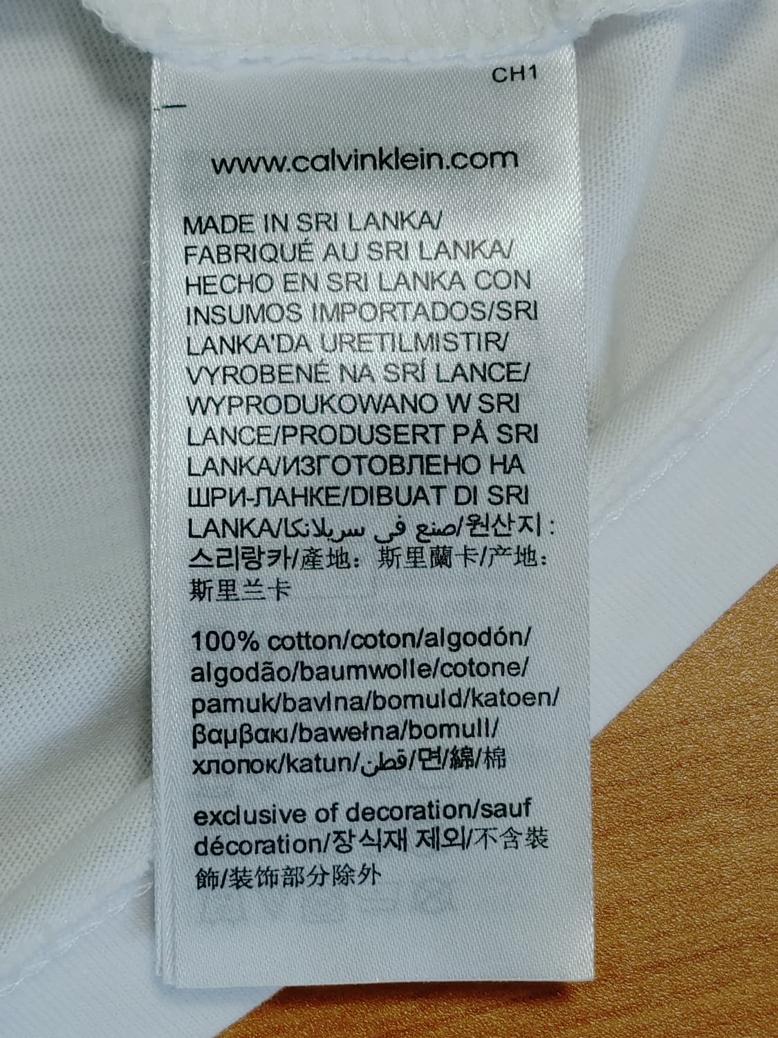 Calvin Klein 캘빈클라인 여성 화이트 반팔라운드티 상품이미지5
