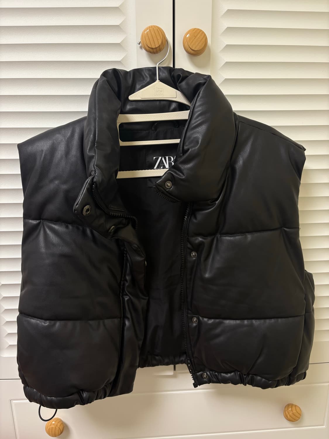 자라 가죽 조끼 패딩 상품이미지1