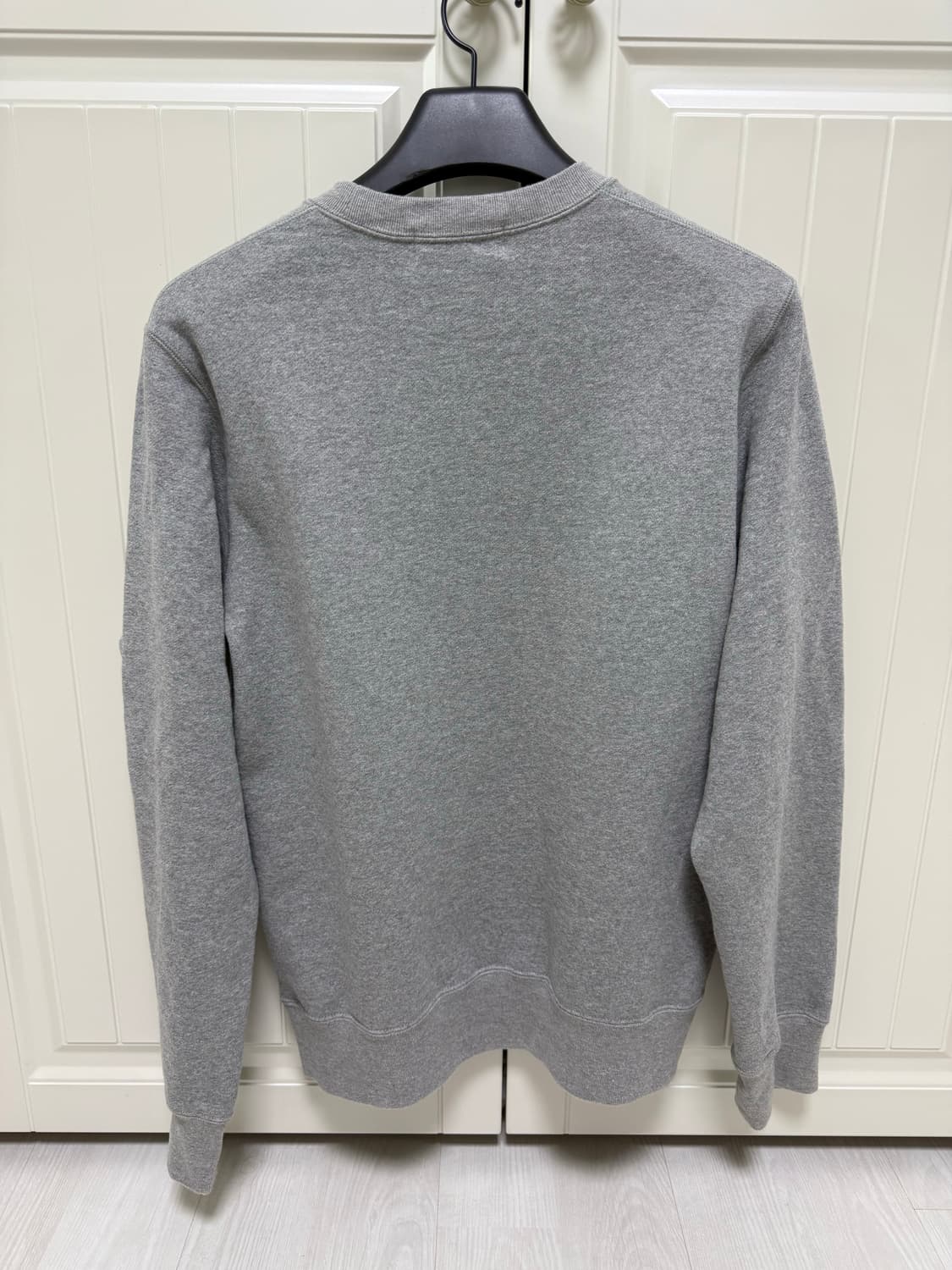 베이프 꼼데가르송 그레이 맨투맨 상품이미지3