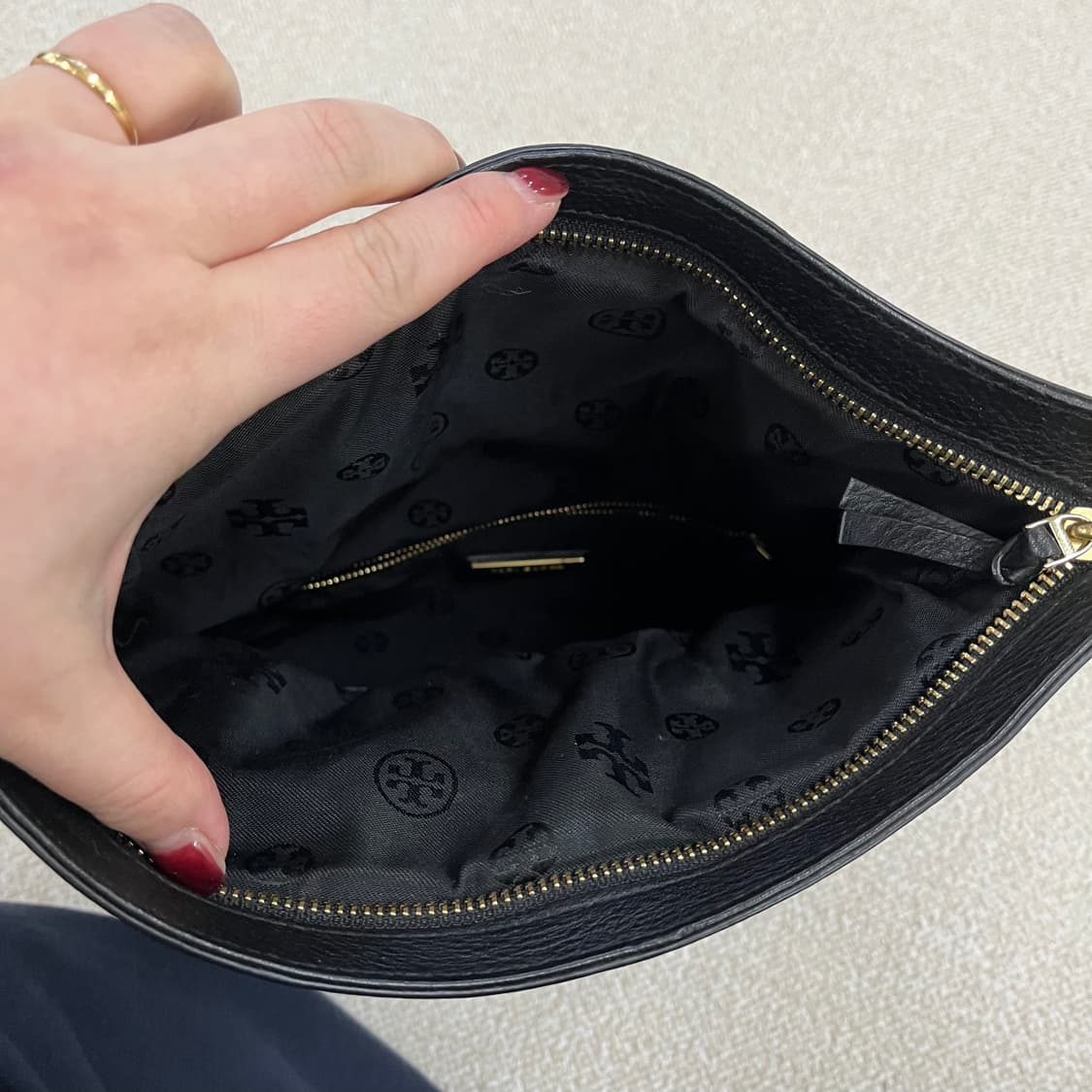 [실측확인] 토리버치 가죽 크로스백 클러치백 가방 0119M1 상품이미지3