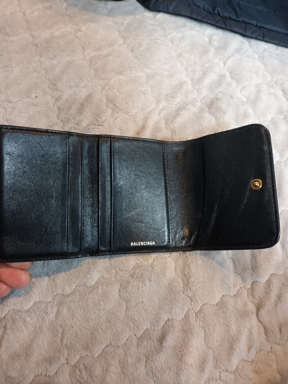 발렌시아가 3단지갑 팝니다 상품이미지5