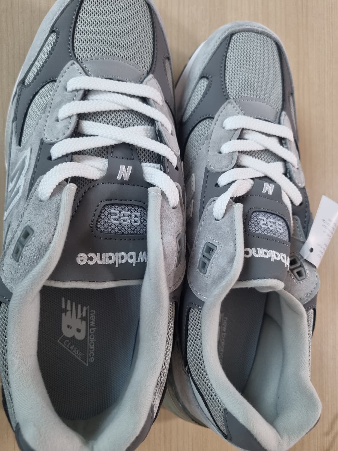 뉴발란스 992 USA 270 D스텐다드 새상품 m992gr 상품이미지3