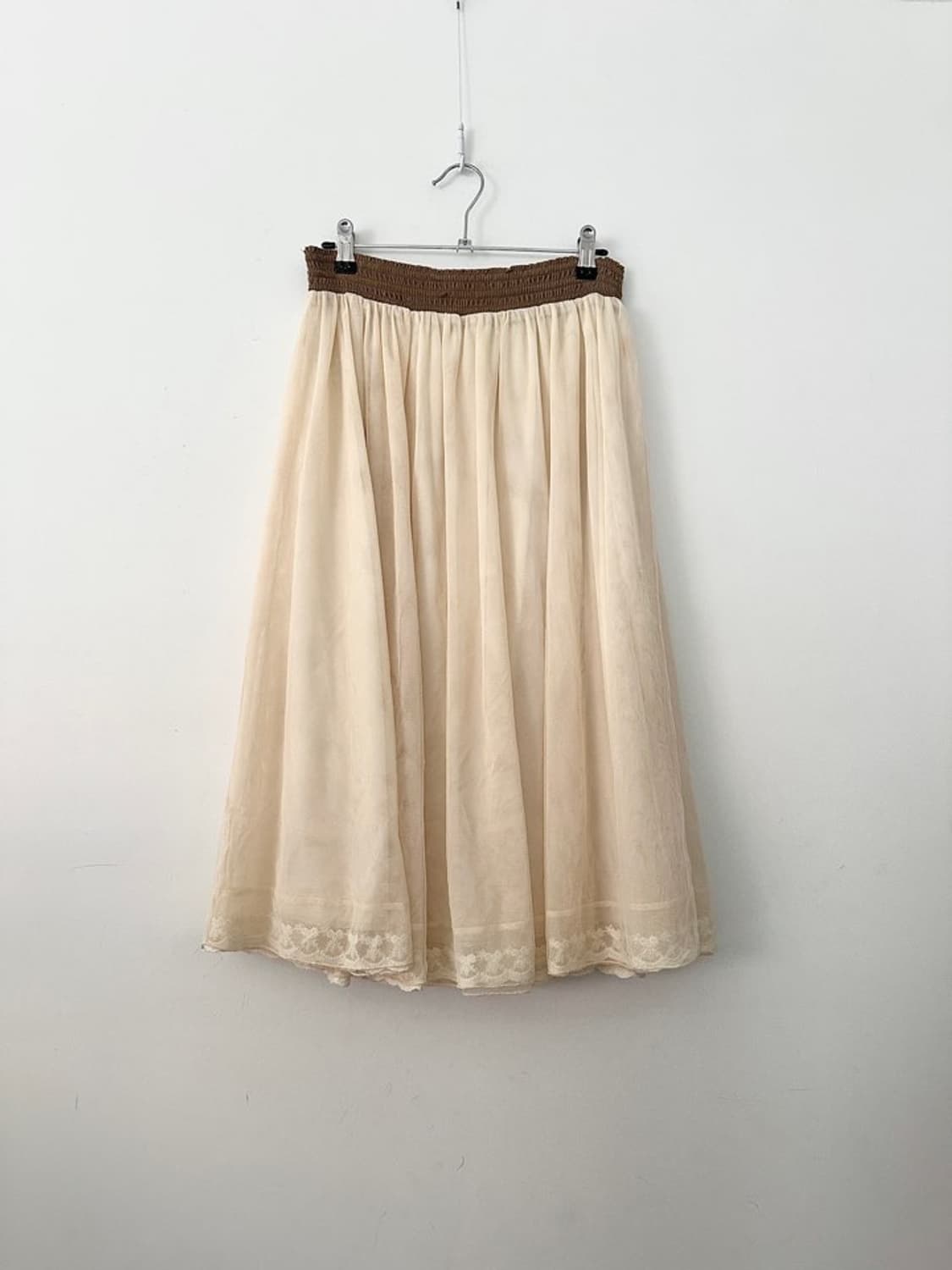 Flower detail banding sha skirt / ivory 상품이미지4