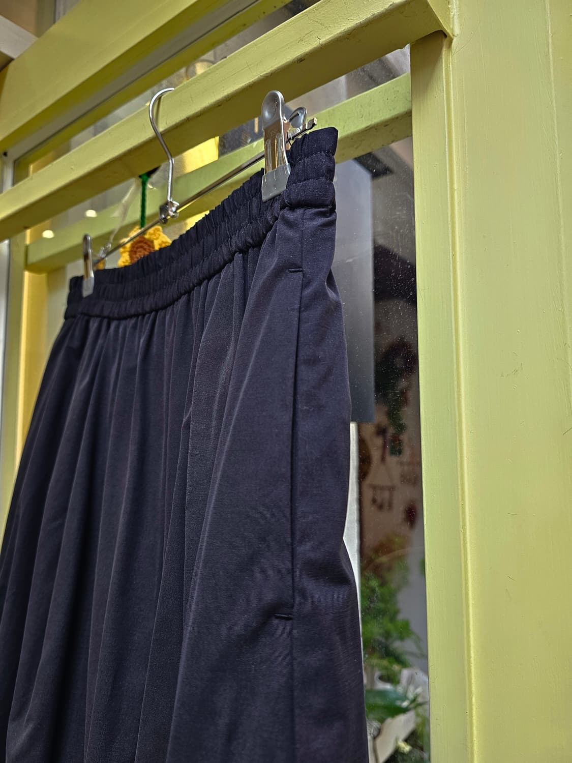 블랙 퍼프 롱스커트 상품이미지4