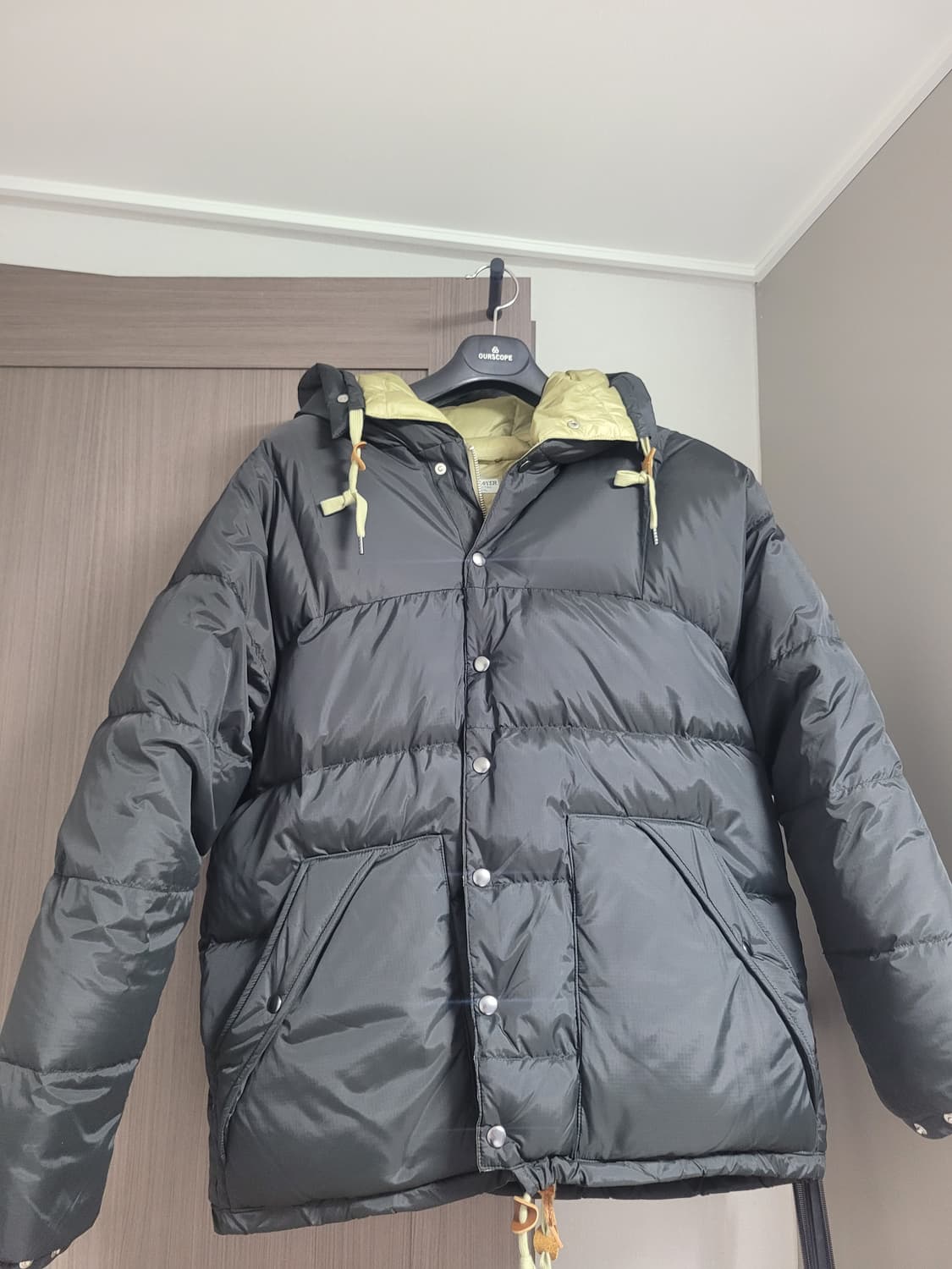 비헤비어 시에라 덕다운 블랙/올리브 2사이즈 상품이미지1