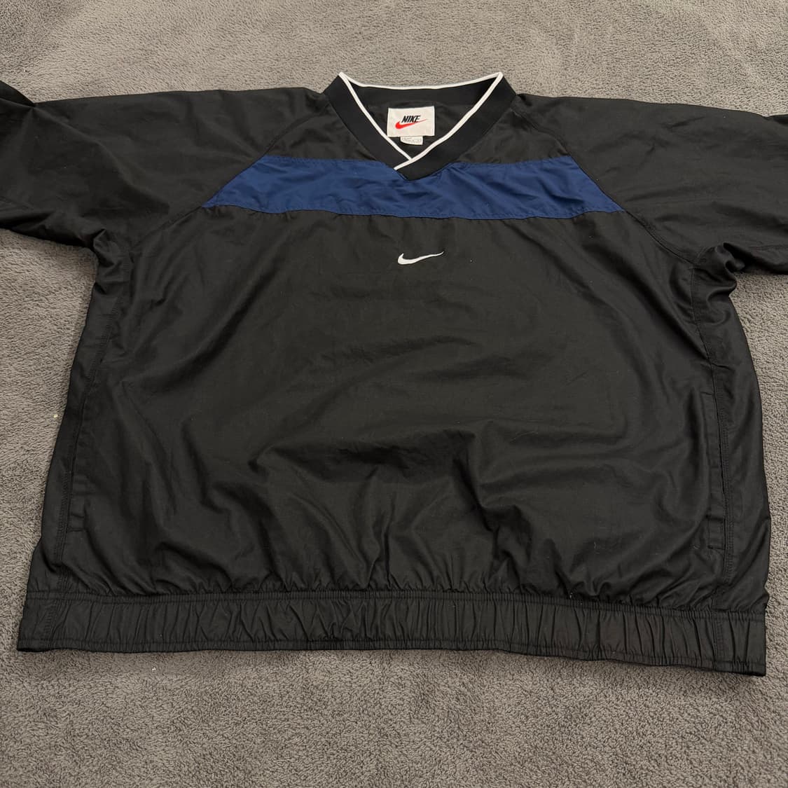 [ 정품 ] 나이키 스우시 올드스쿨 브이넥 바람막이 웜업 상품이미지3