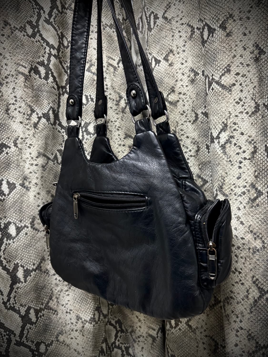 [BAG] 00‘s Rare Design Studded leather B 상품이미지7