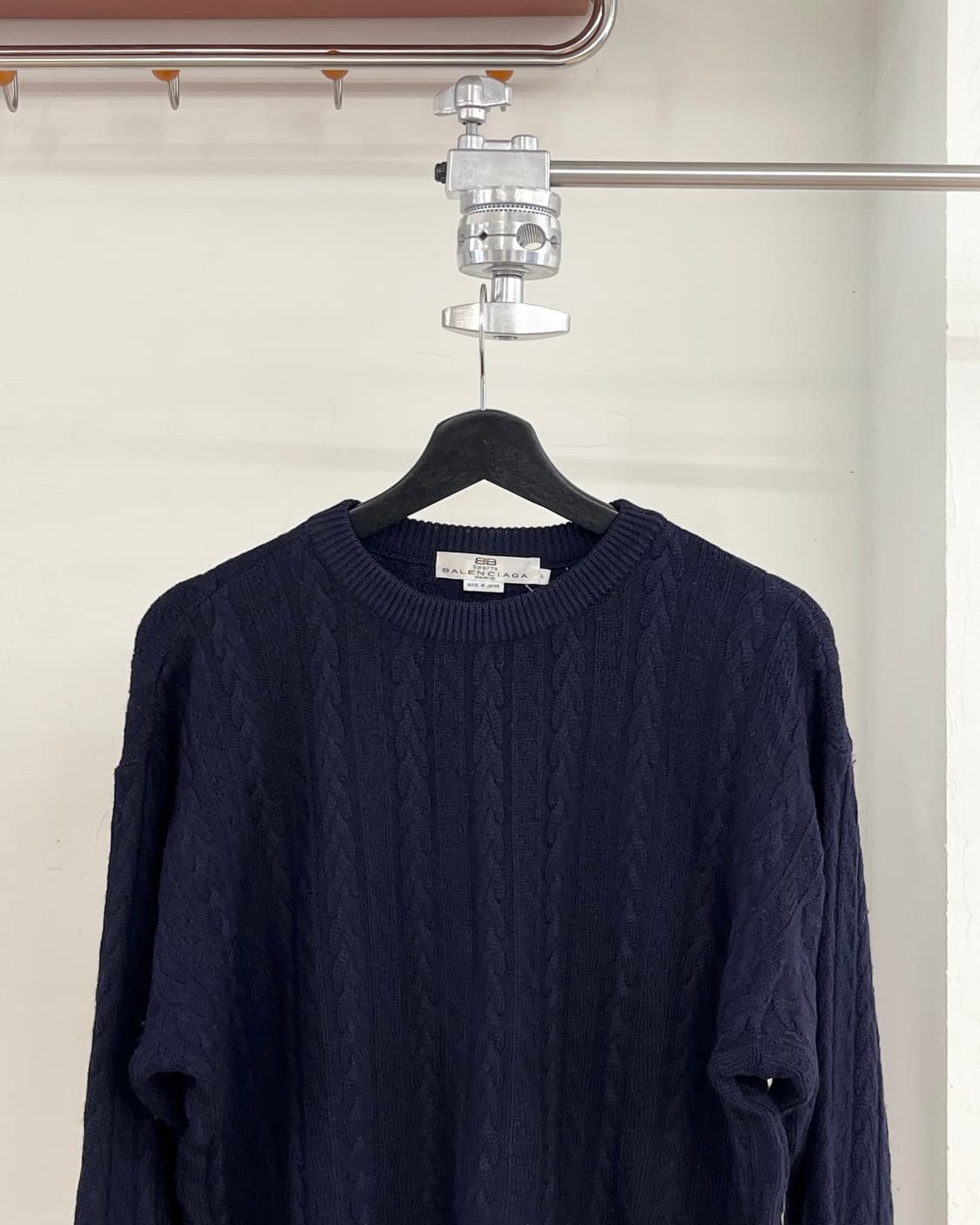 발렌시아가 네이비 케이블 니트 스웨터 상품이미지2