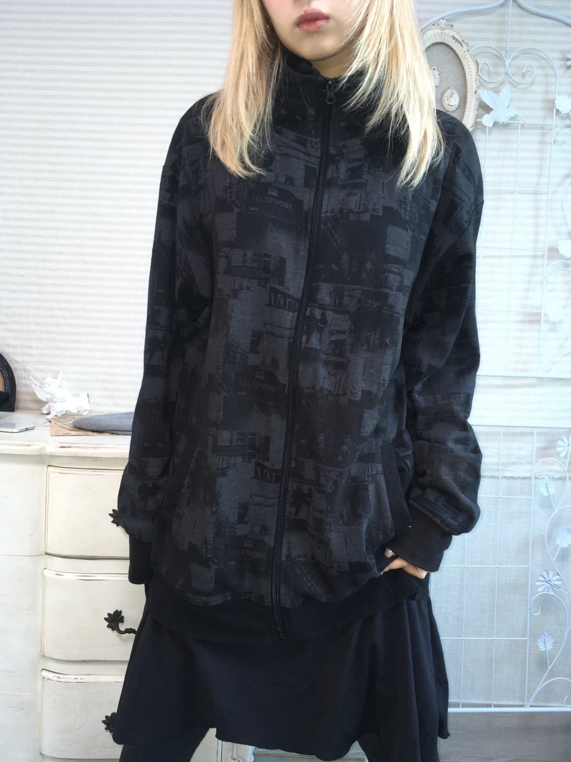 일본빈티지 y2k 블랙 패턴 집업  상품이미지1
