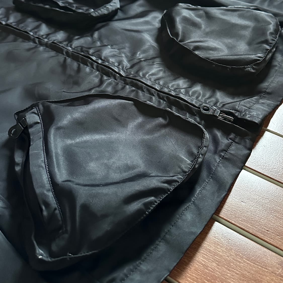 Rip van winkle japan multi pocket hoodie 상품이미지3