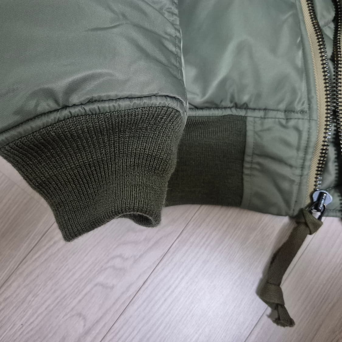 브론슨 ma-1 m사이즈 판매합니다.(중국버전) 상품이미지9