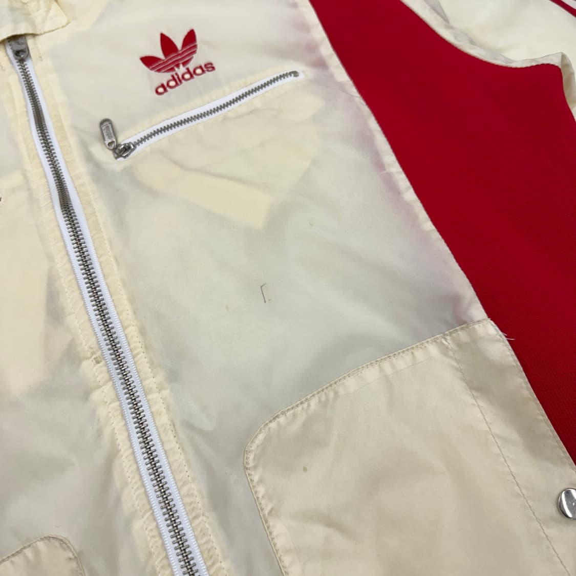 아디다스 바이커 삼선 아이보리 레드 배색 점퍼 자켓 상품이미지6