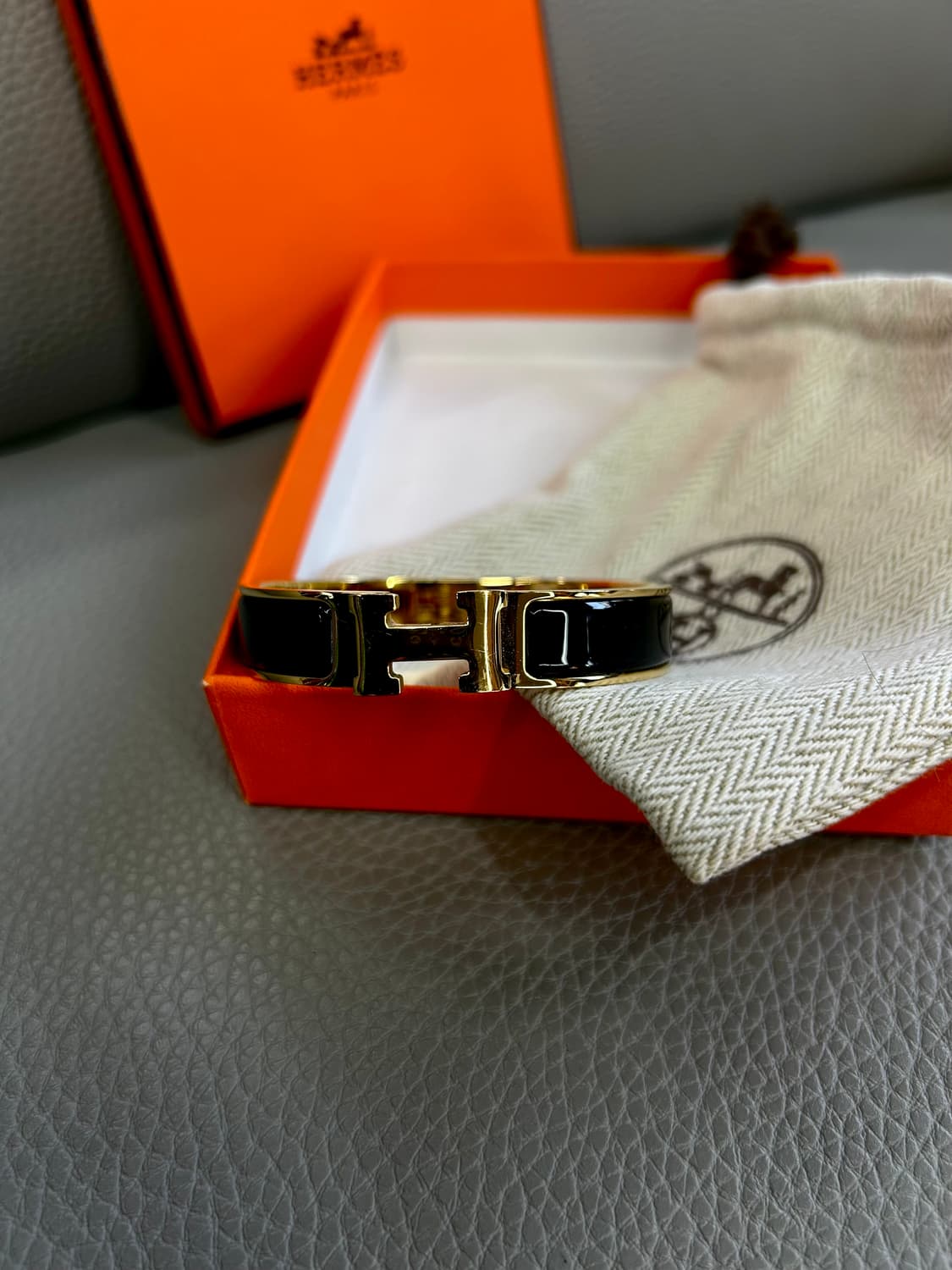 에르메스 클릭아슈 팔지(골드/블랙) 상품이미지2