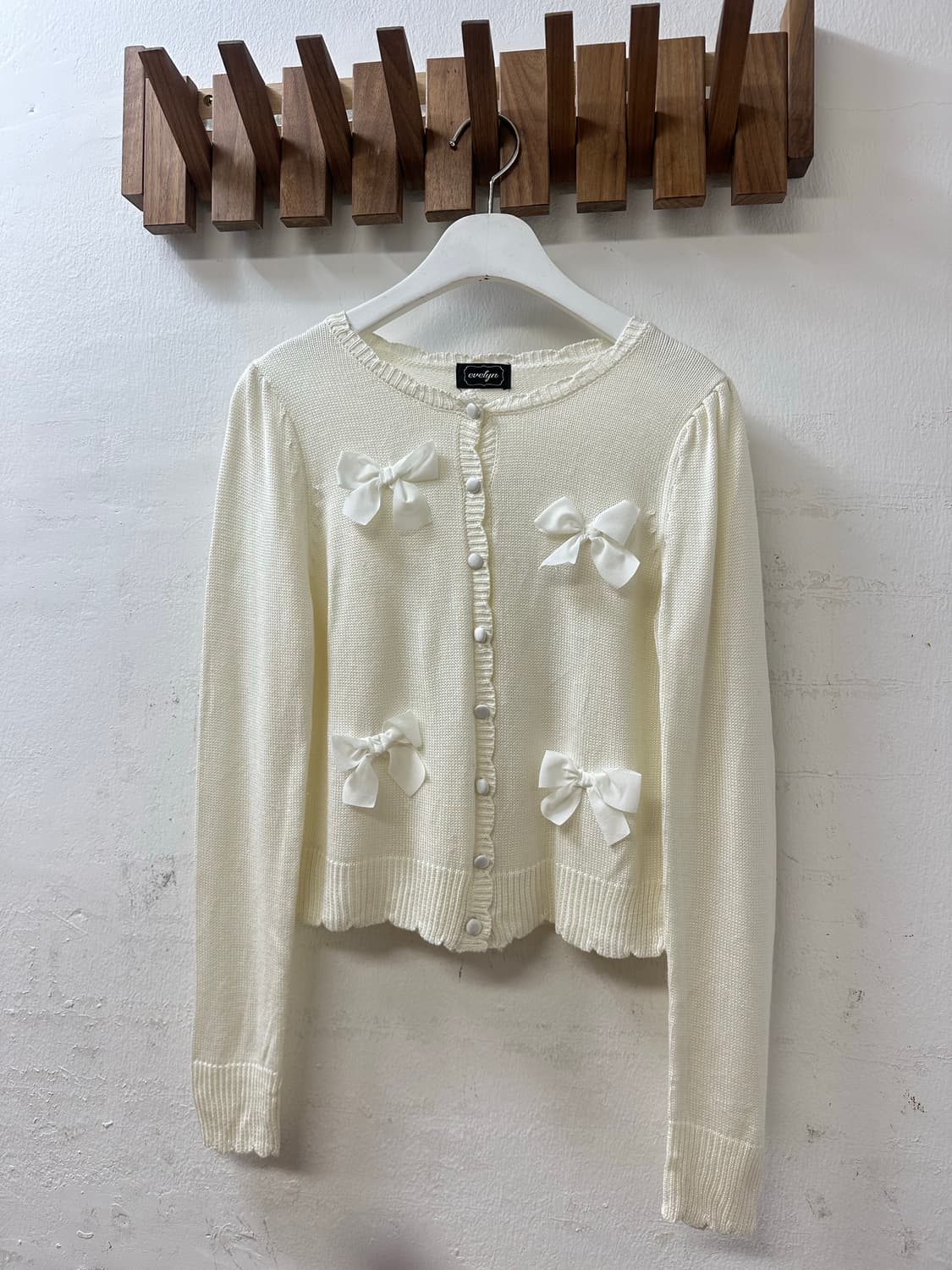 일본빈티지 리본 장식 버튼 포인트 아이보리 니트 가디건 상품이미지3