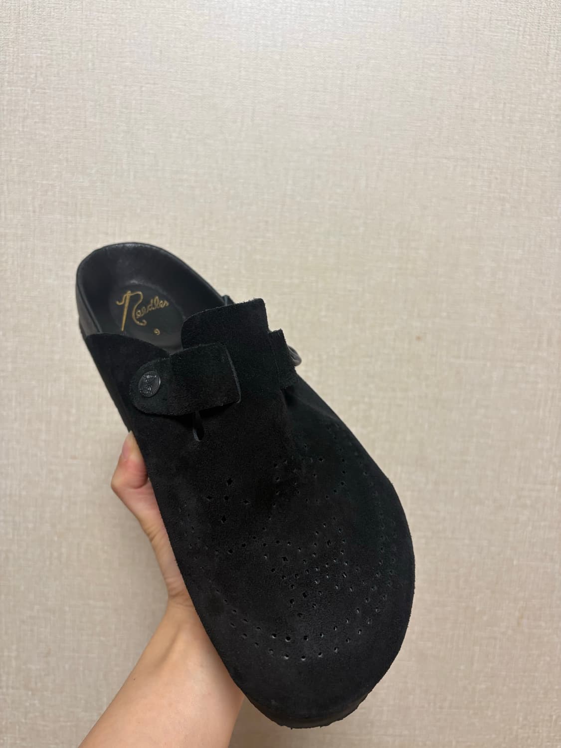 니들스 클로그 블랙 9size 상품이미지5