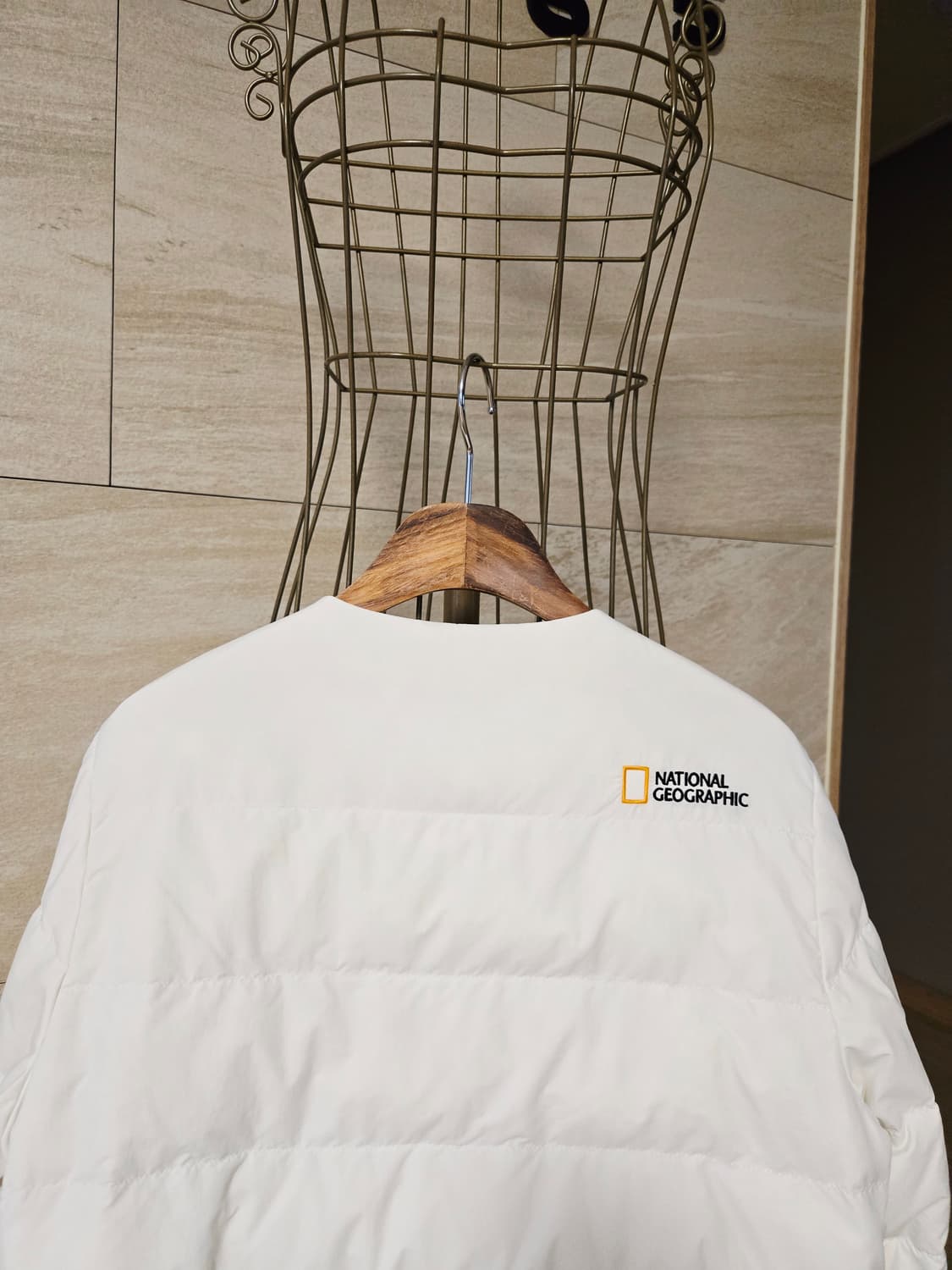 [s] 내셔널지오그래픽 여성 덕다운 경량 패딩 상품이미지4