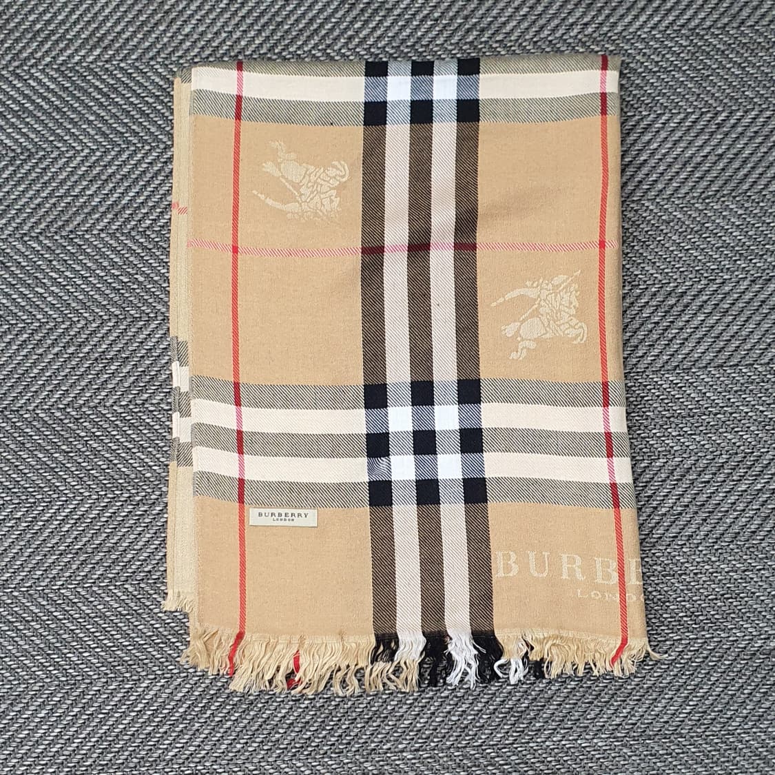 버버리 머플러 목도리 상품이미지1