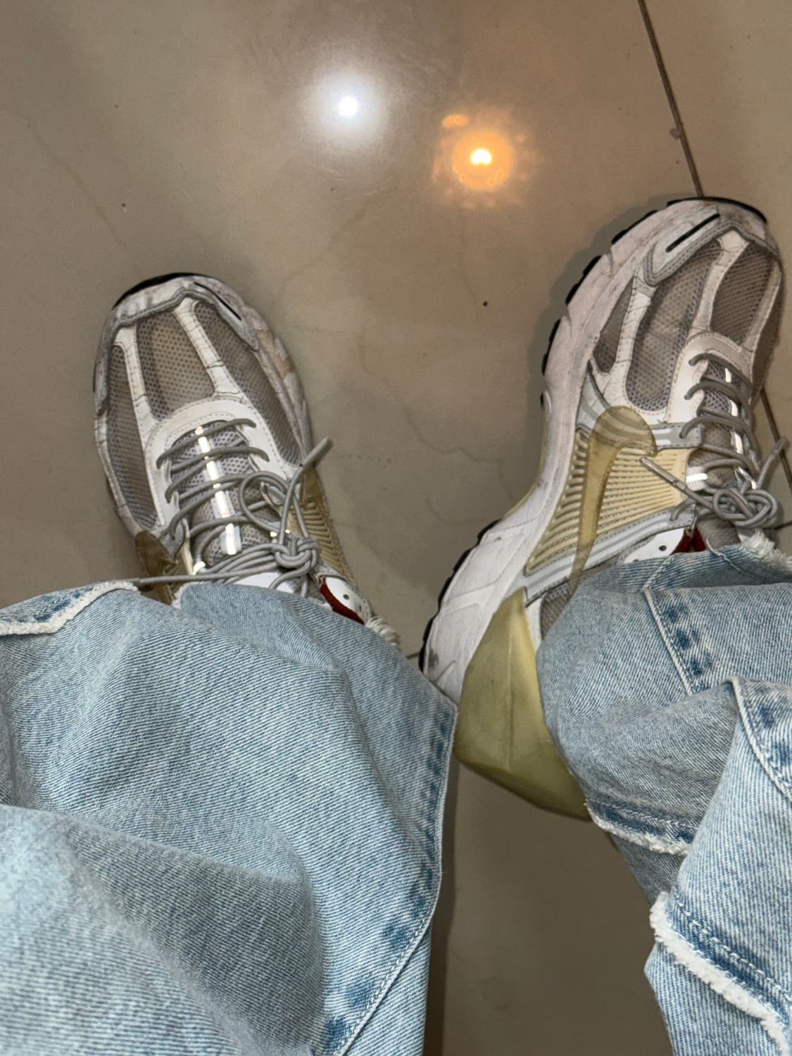 나이키 어콜드월 줌보메로 270 상품이미지1