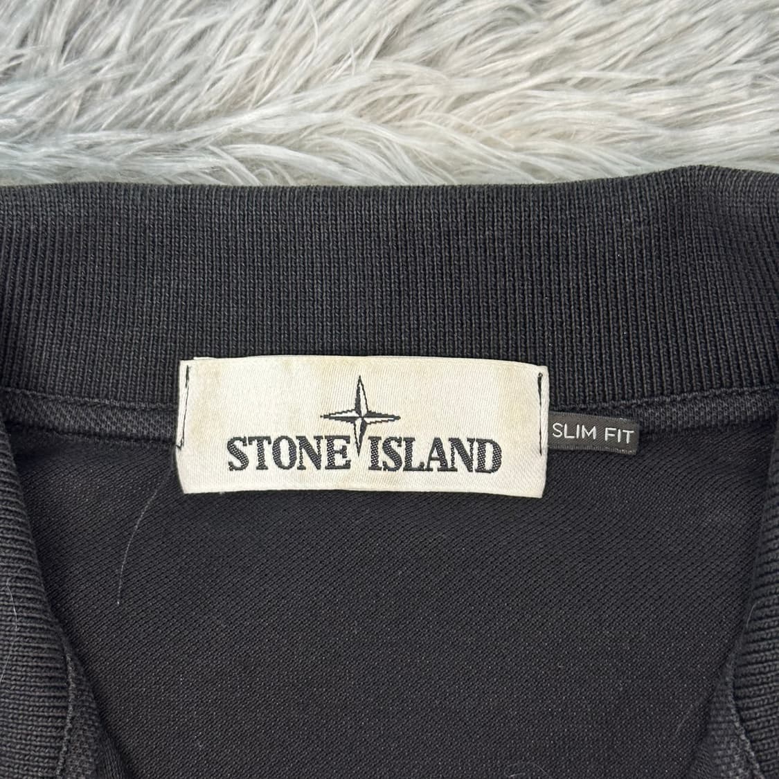 [S급/정품] 스톤아일랜드 슬림핏 카라티 상품이미지3