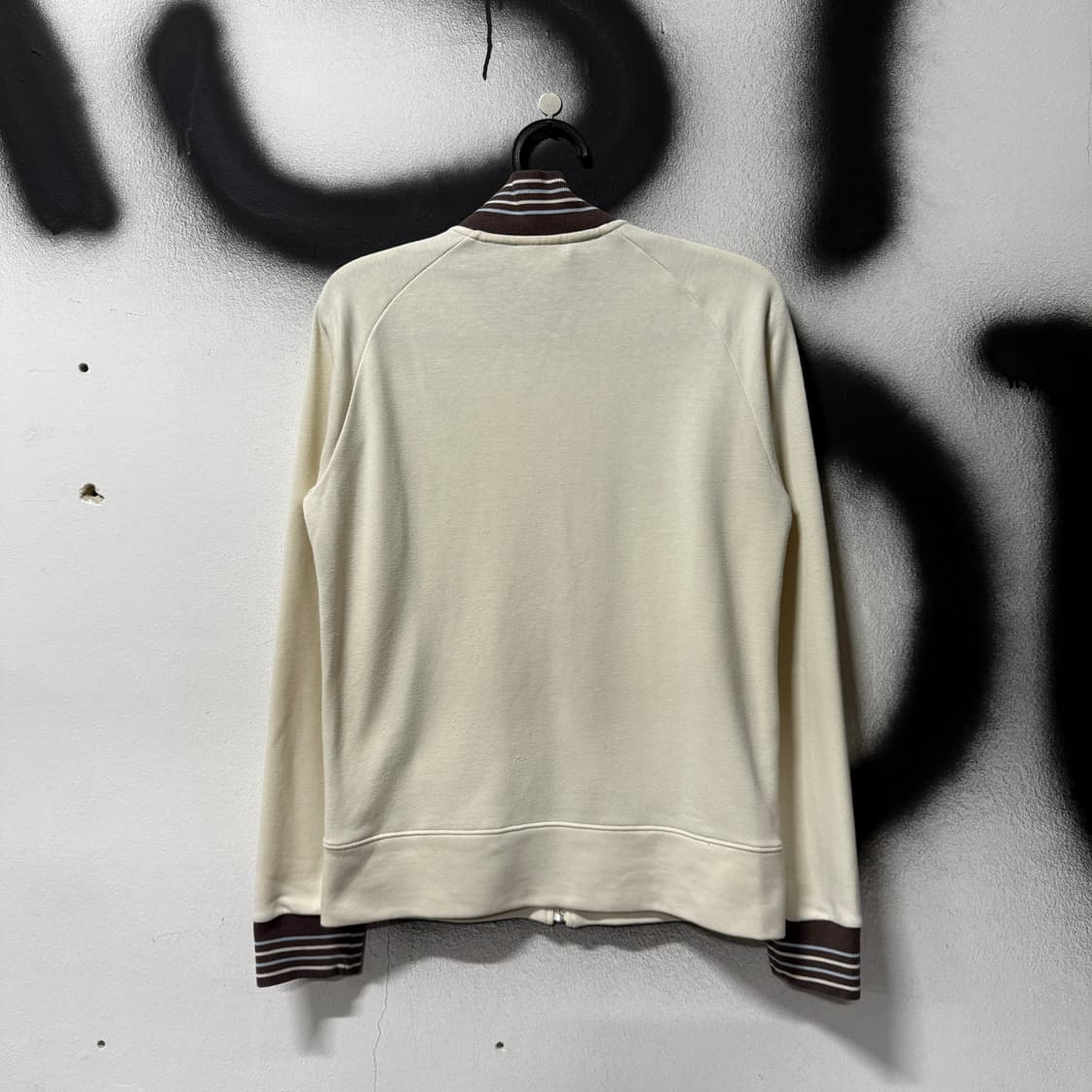 챔피온 재팬 아이보리 브라운 배색 원 포인트 코튼 집업 져지 자켓 상품이미지2