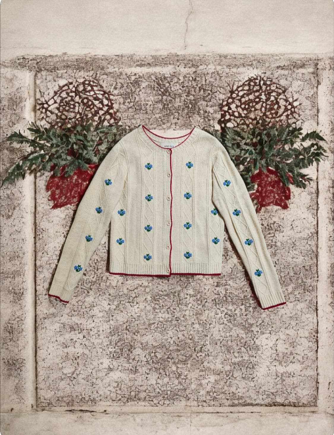 앤유 AND YOU 라일락 플로럴 아이보리 여성가디건 F/27만 상품이미지3